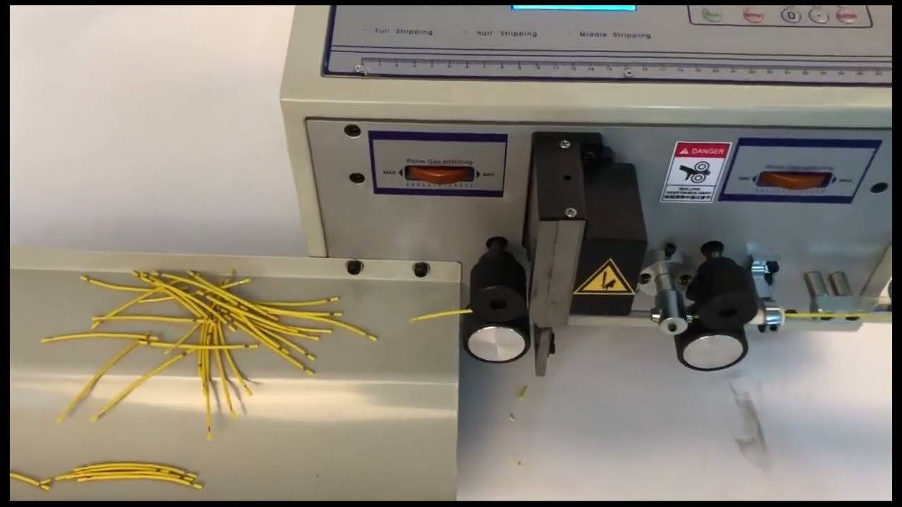 Otomatik Kablo Soyma Makinesi - Kesme ve Sıyırma İşlemleri İçin Yüksek Verimlilik