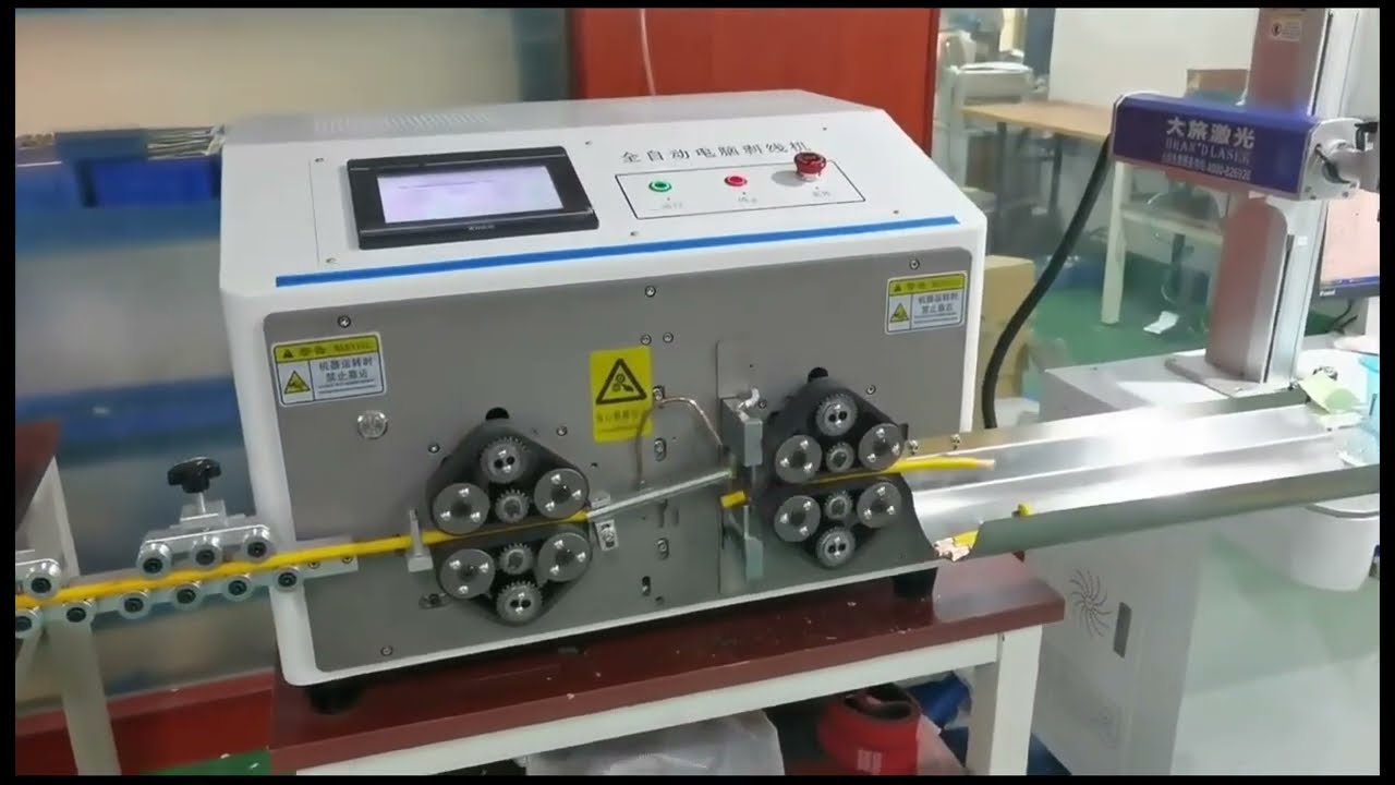 Büyük Çaplı Kablo ve Kalın Kare Tel Kesme Sıyırma Makinesi
