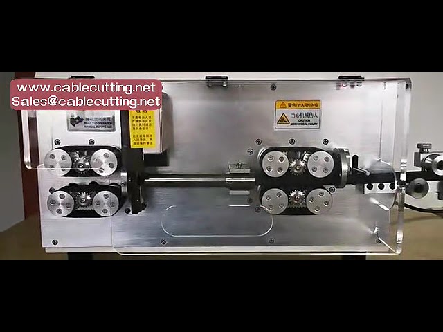 70mm² Büyük Kare Kablo için Yüksek Verimli Kesme ve Sıyırma Makinesi