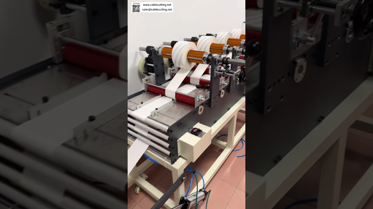 Dört Katmanlı Çıkartma Laminasyonu, Kenardan Kenara Hizalama ile Özel Üretim Kesim Makinesi Sistemleri